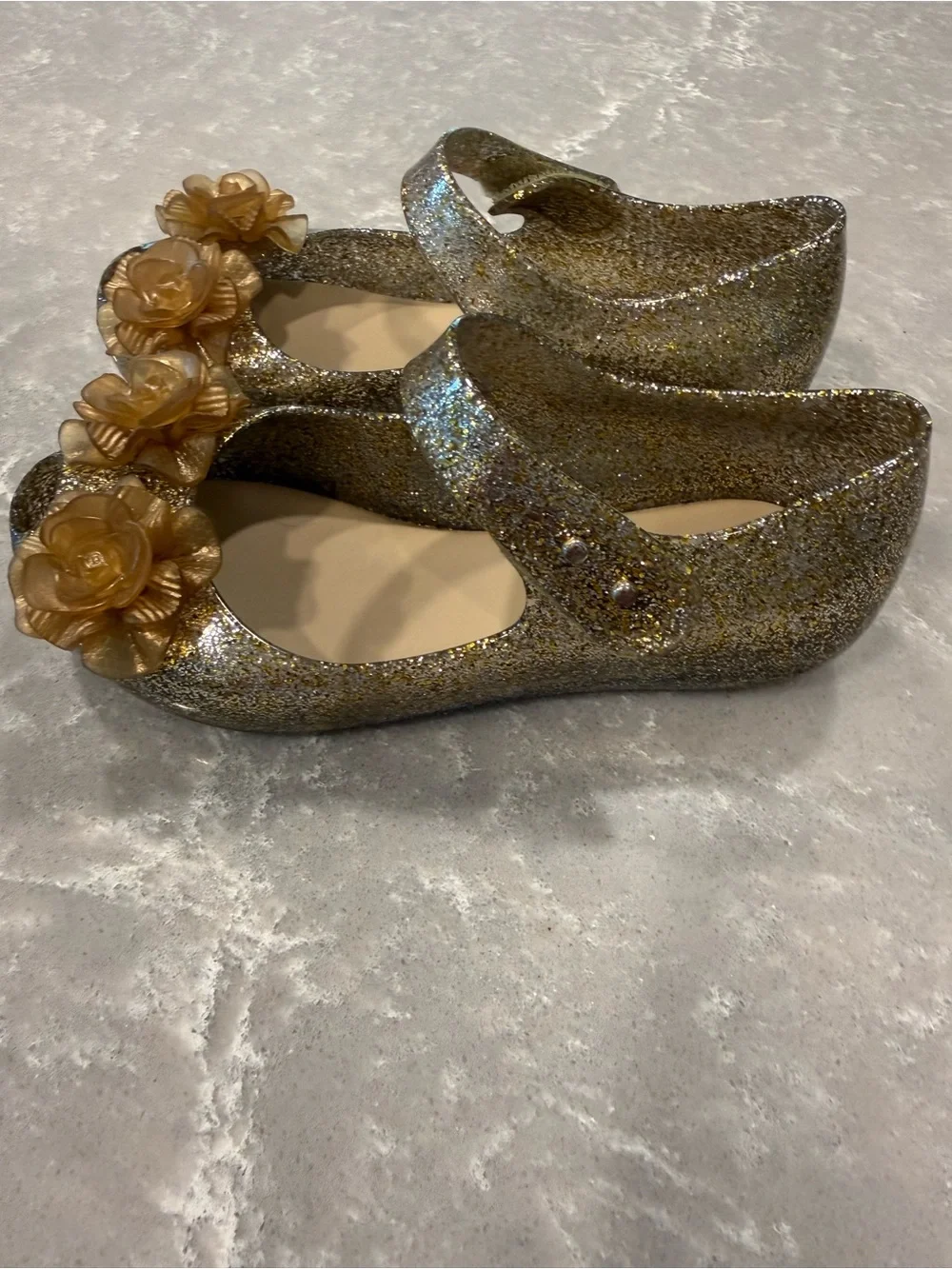 Mini Melissa Girls Gold Glitter Mary Jane Shoes with Champagne Flower Like New